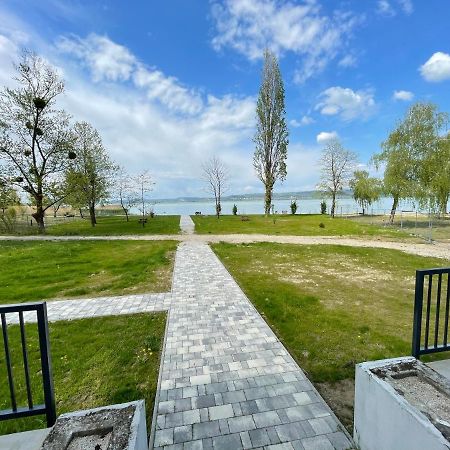 Siesta Apartman Balatonberény Eksteriør billede